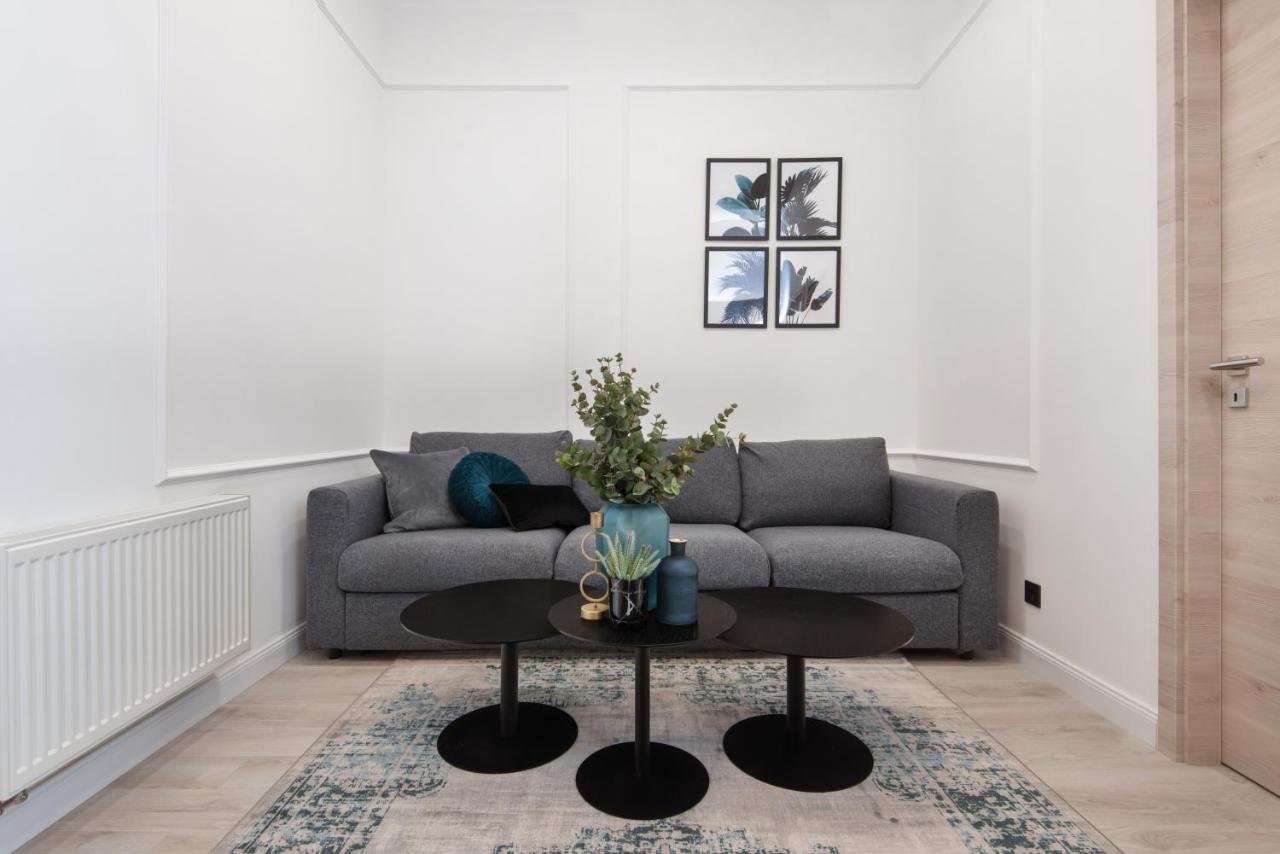 Hollo 3 Bedroom Downtown Apartment بودابست المظهر الخارجي الصورة